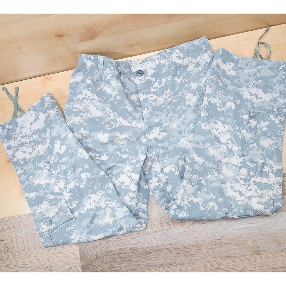 ACU Army Combat Trousers, Size: Small - X Short, NSN:8415-01-585-9489